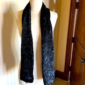 Vintage scarf/ shawl